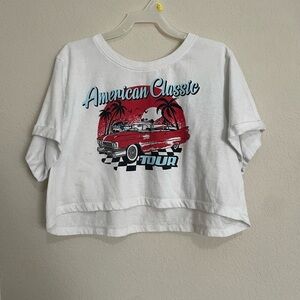 Cropped car t-shirt size large